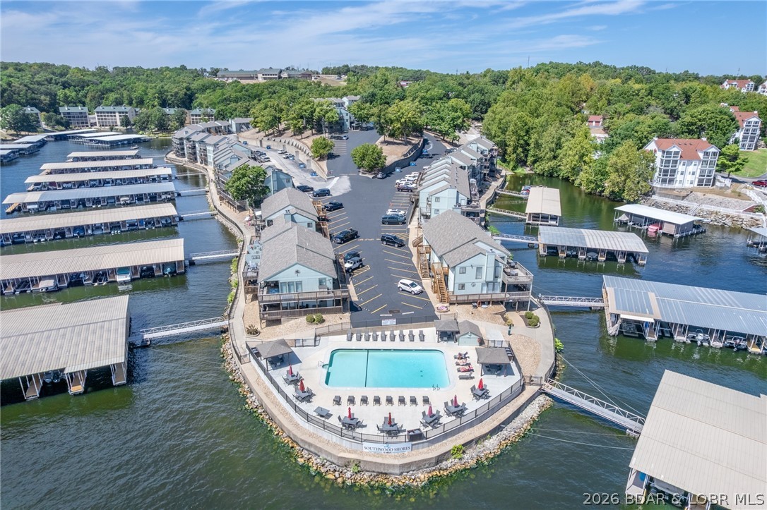 Southwood Shores Condominium - Residential