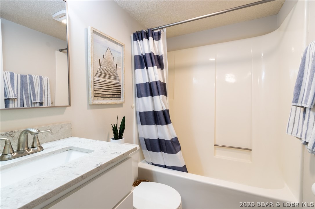 Southwood Shores Condominium - Residential