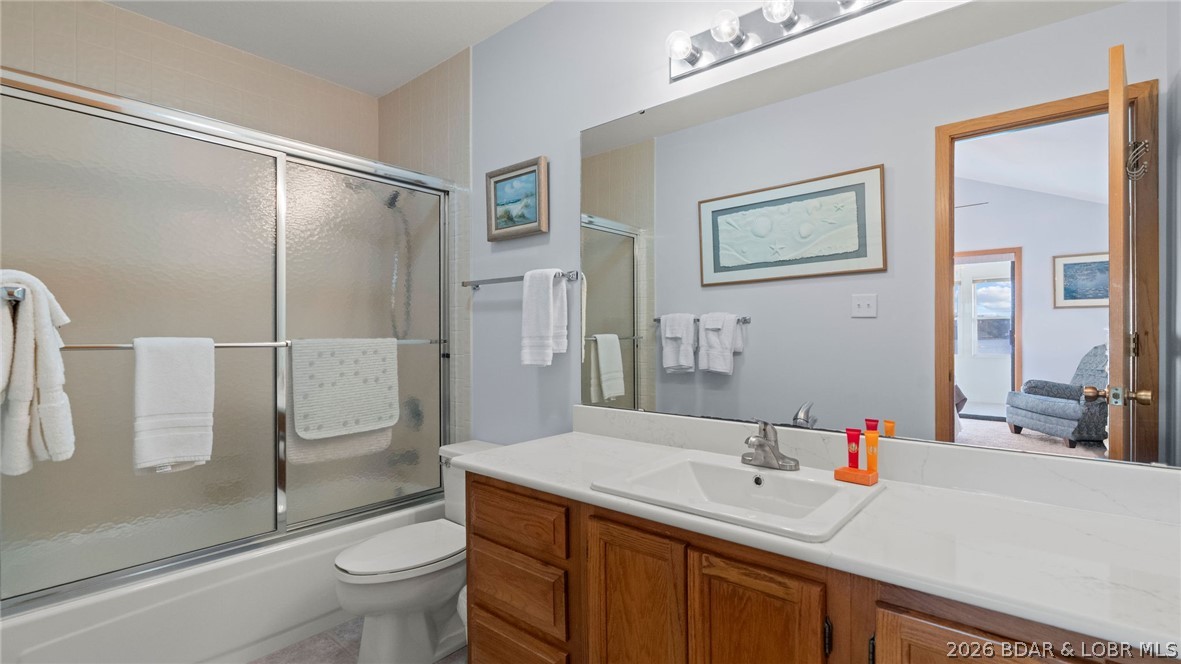 The Falls Condo - Residential