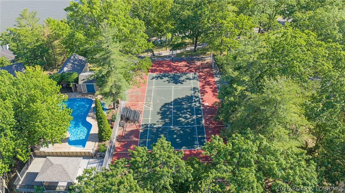 The Falls Condo - Residential