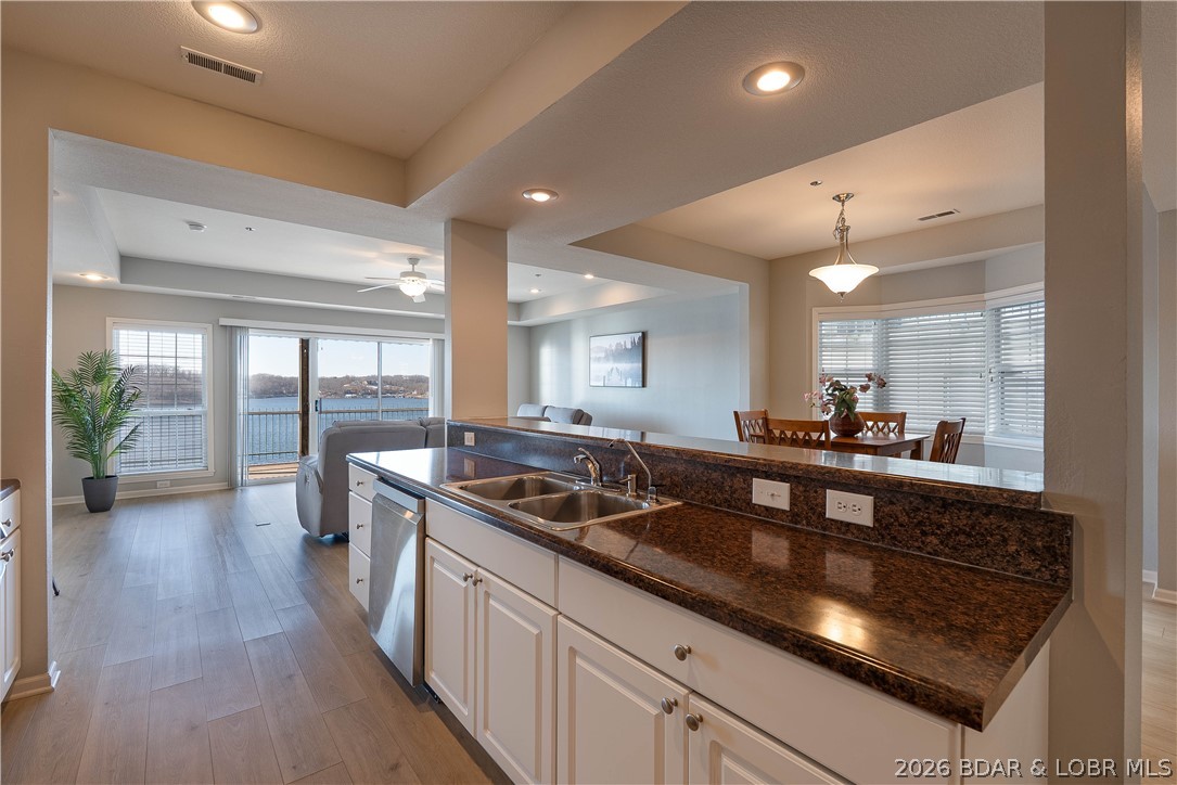 Harbour Towne Condominium - Residential