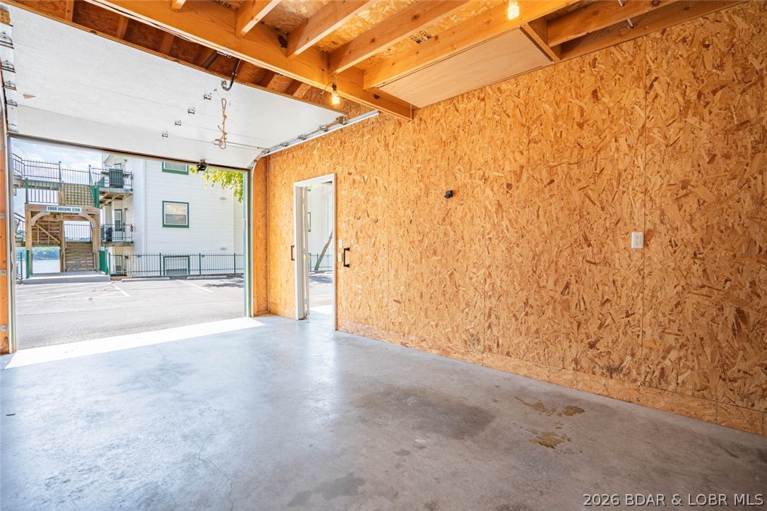 Harbour Towne Condominium - Residential