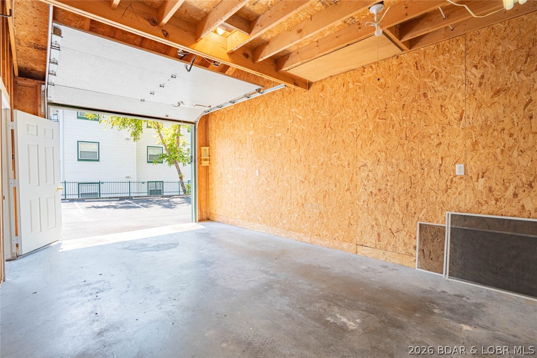 Harbour Towne Condominium - Residential