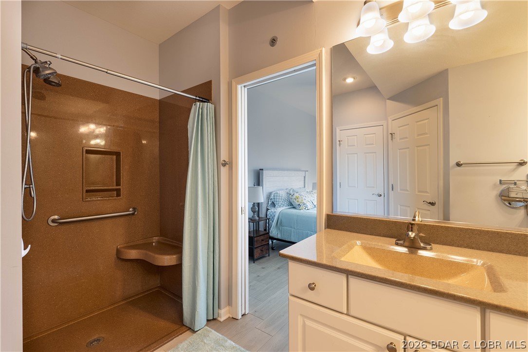 Harbour Towne Condominium - Residential