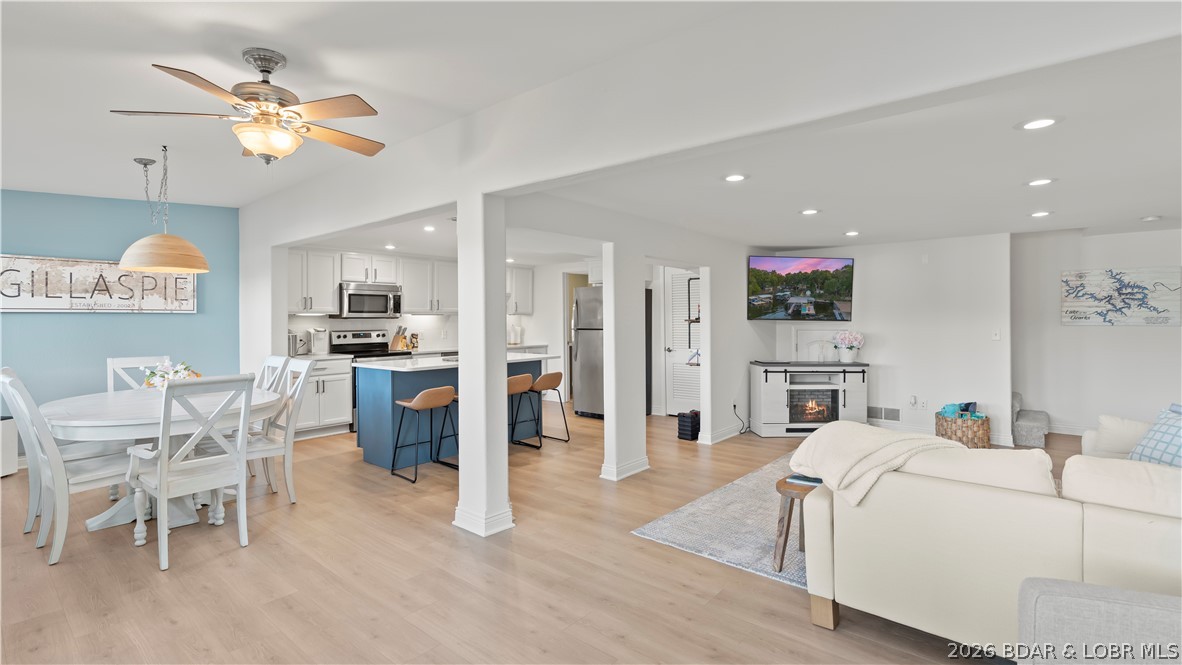 Scenic - Residential