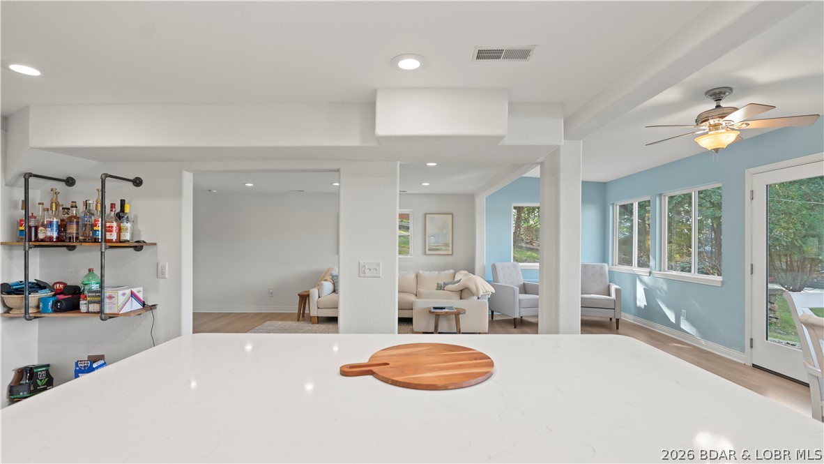 Scenic - Residential