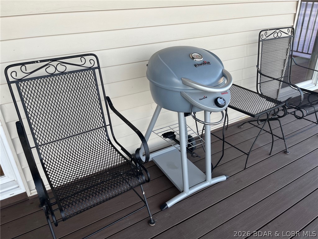 Three Seasons Condominiums - Residential