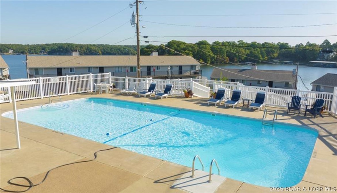 Three Seasons Condominiums - Residential