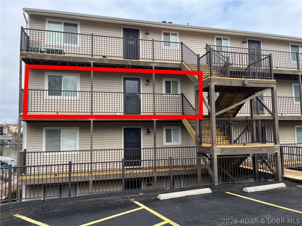 Three Seasons Condominiums - Residential