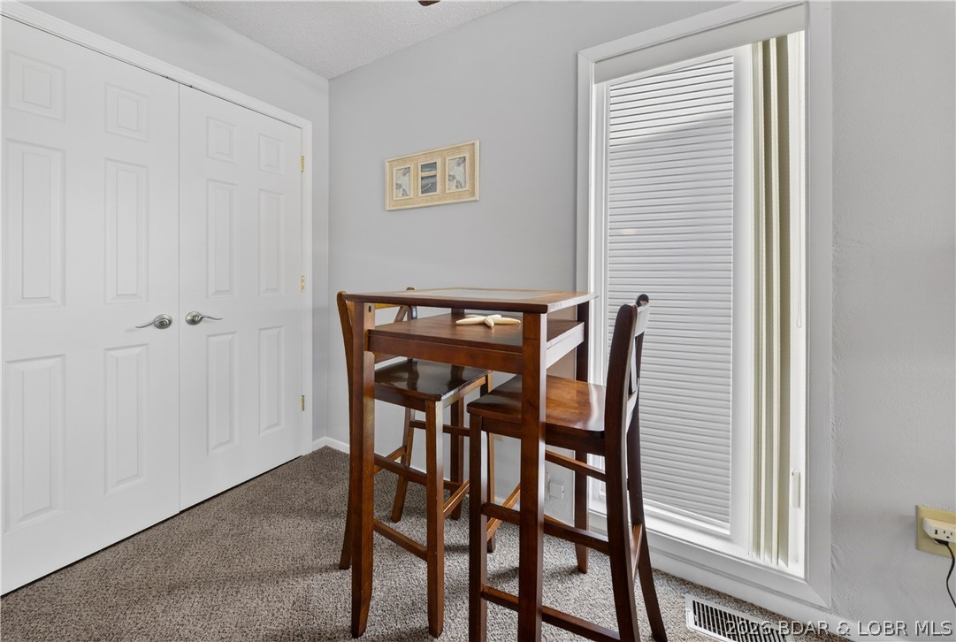 Hawks Nest Lodge Condominium - Residential