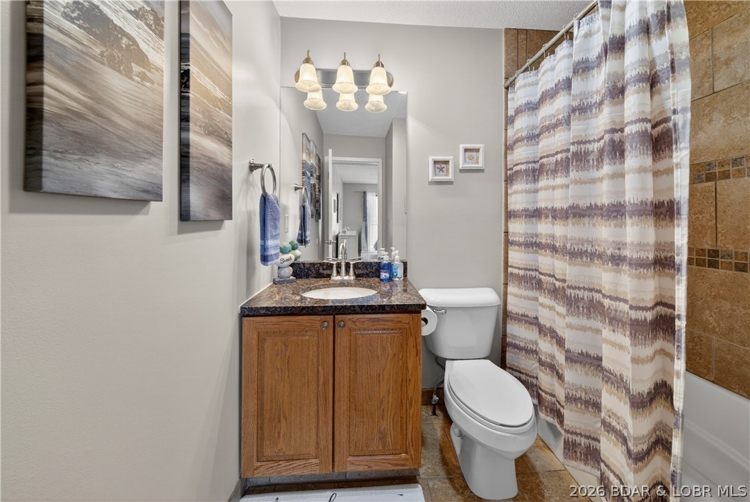 Hawks Nest Lodge Condominium - Residential
