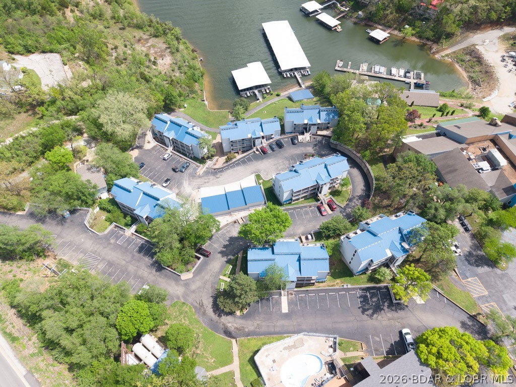 Hawks Nest Lodge Condominium - Residential