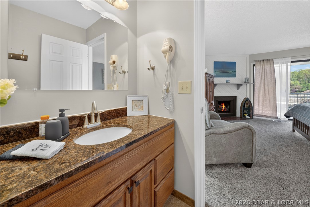 Hawks Nest Lodge Condominium - Residential