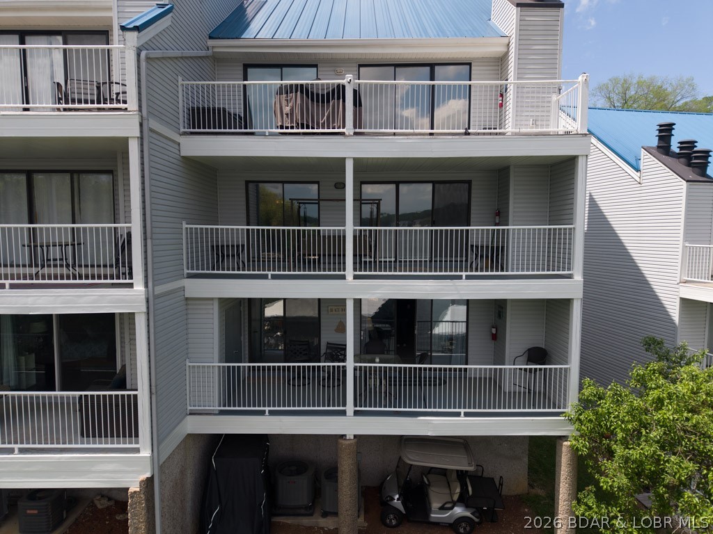 Hawks Nest Lodge Condominium - Residential