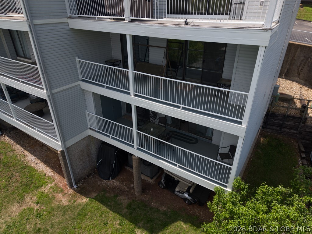 Hawks Nest Lodge Condominium - Residential