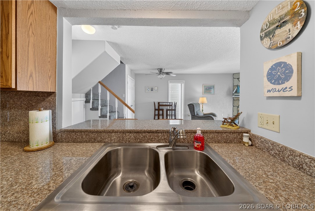 Hawks Nest Lodge Condominium - Residential