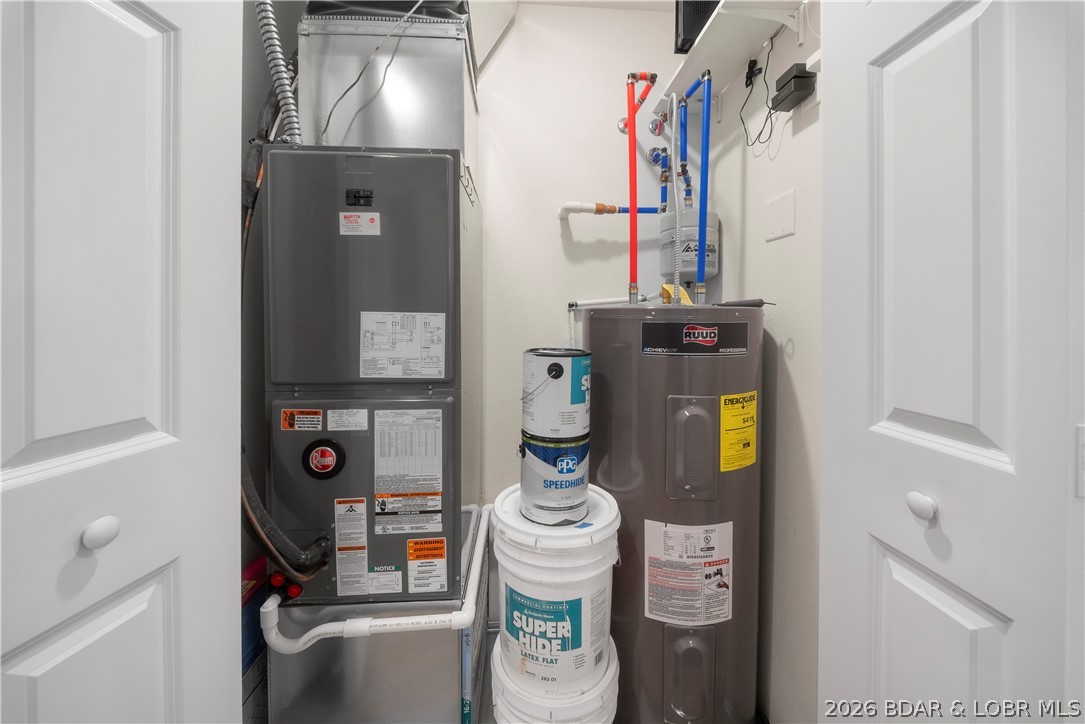 Emerald Bay Condominium - Residential