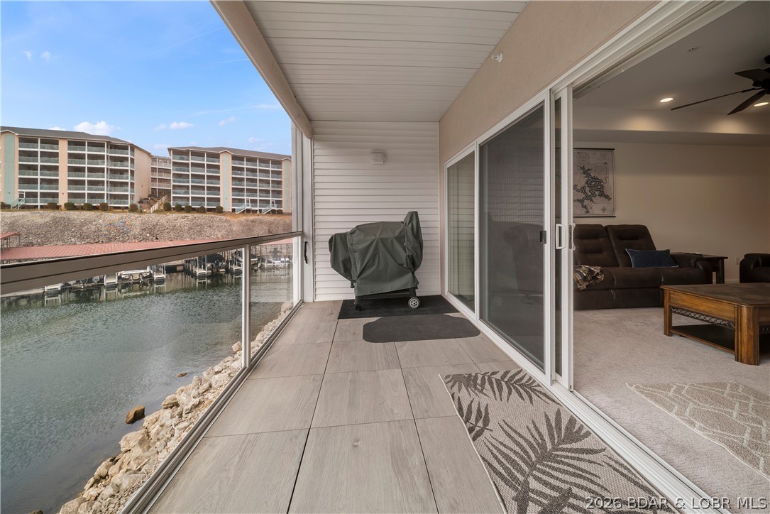 Emerald Bay Condominium - Residential