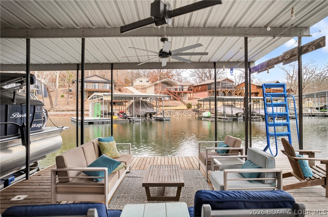 English Garden On Lk - Residential