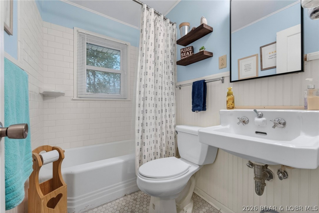 English Garden On Lk - Residential