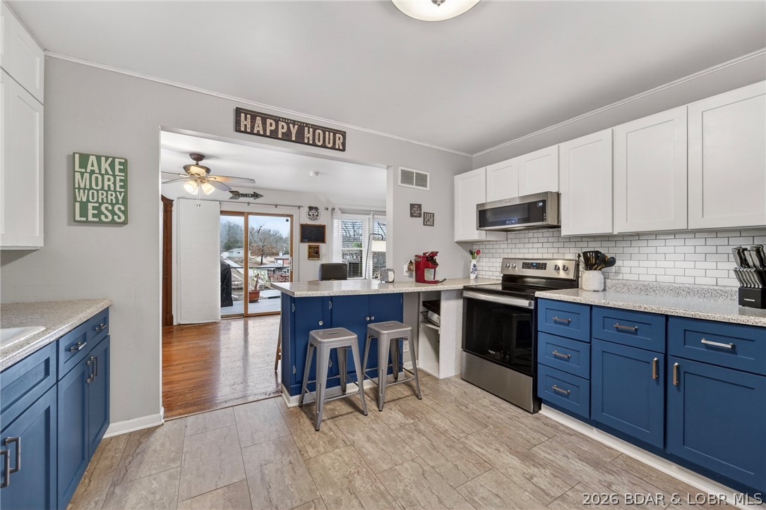 English Garden On Lk - Residential