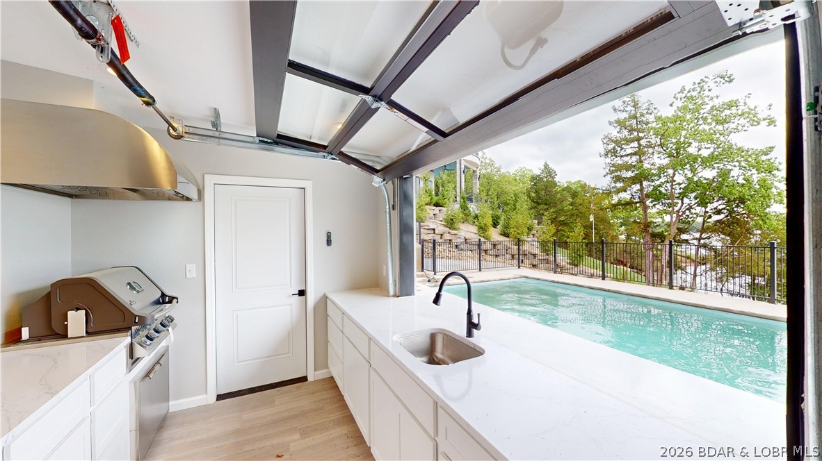 West Lake Village - Residential