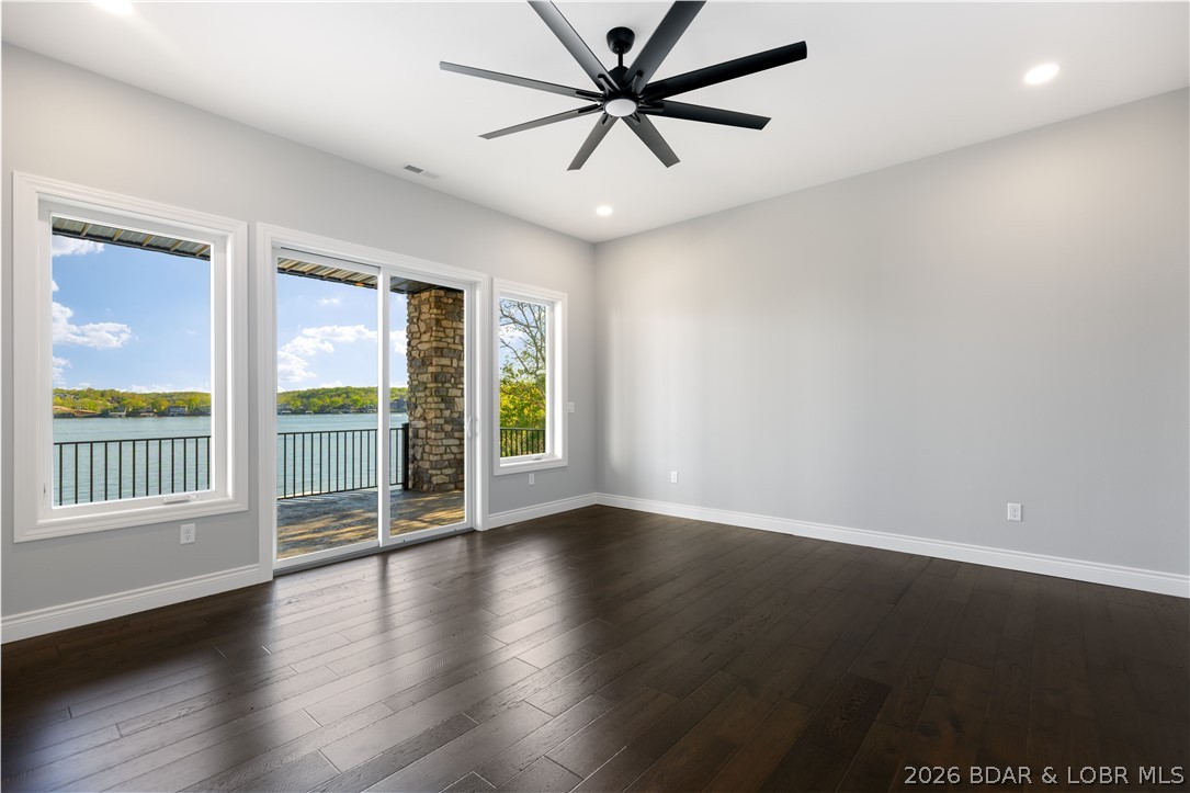 West Lake Village - Residential