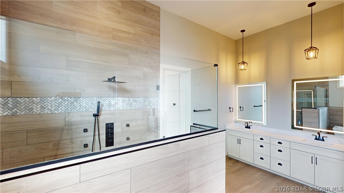 West Lake Village - Residential