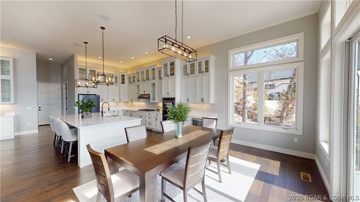 West Lake Village - Residential