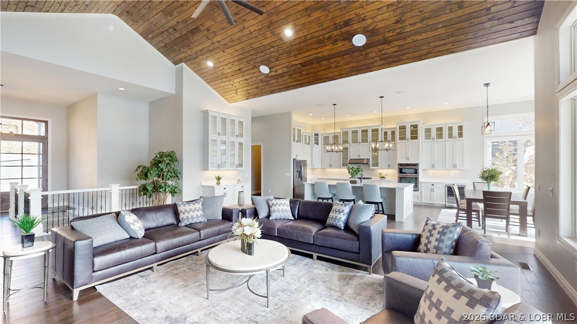 West Lake Village - Residential