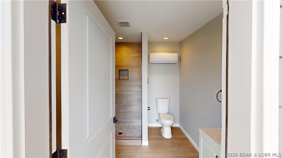 West Lake Village - Residential