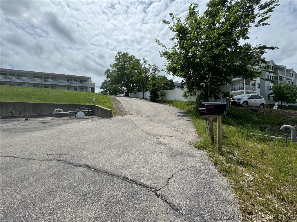 Autumn Hills Condominium - Land