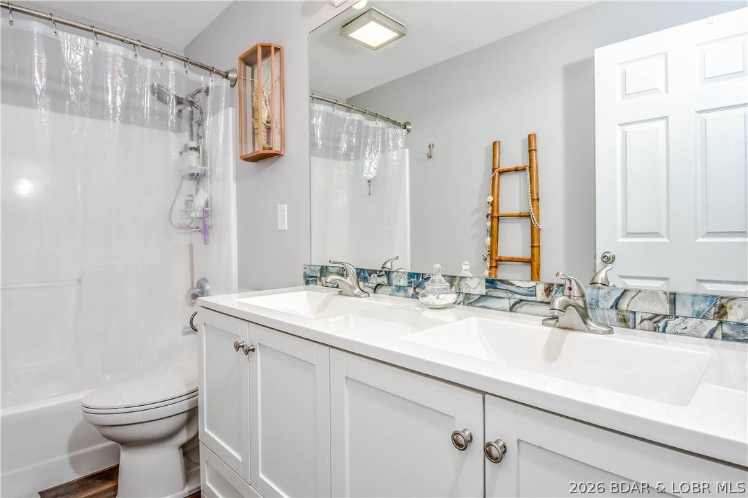 Cedar Heights Condominium - Residential