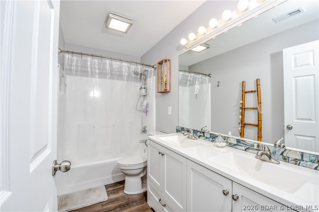 Cedar Heights Condominium - Residential