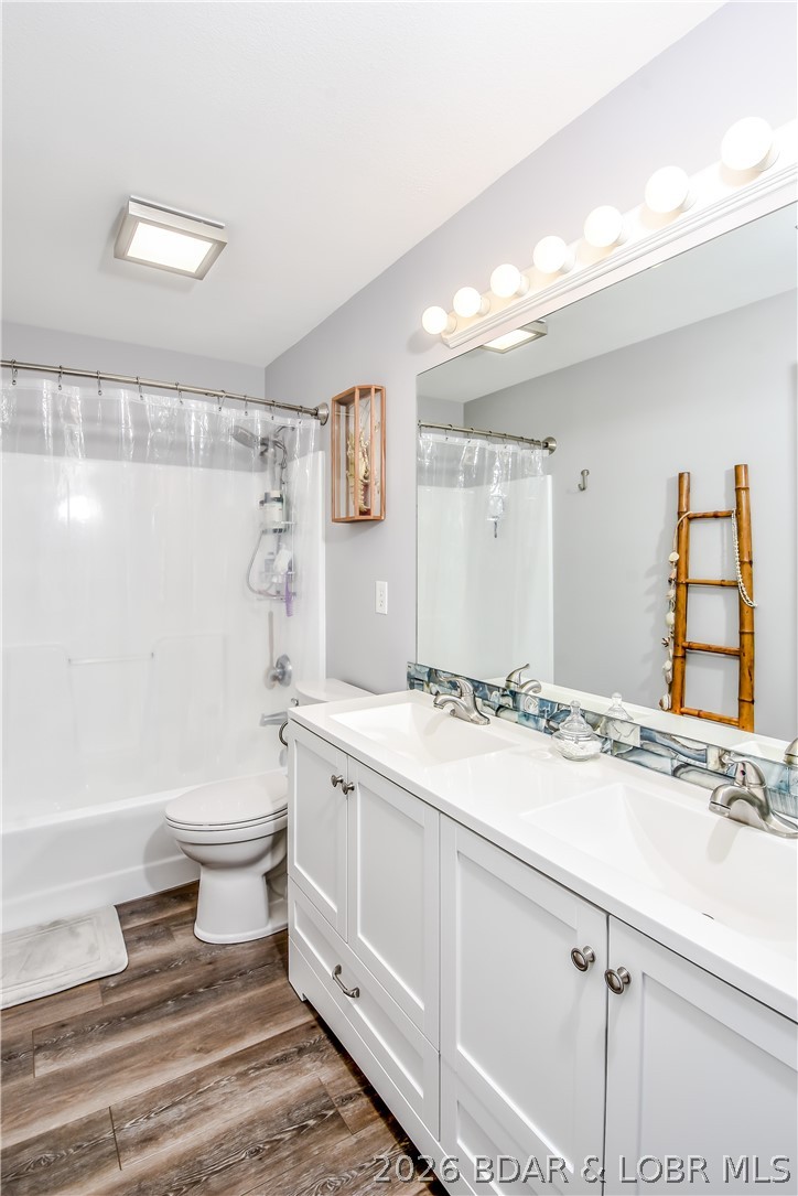 Cedar Heights Condominium - Residential