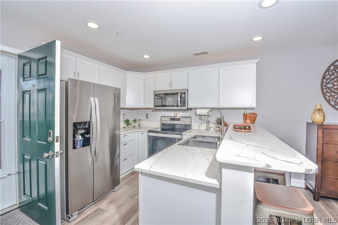 Cedar Heights Condominium - Residential