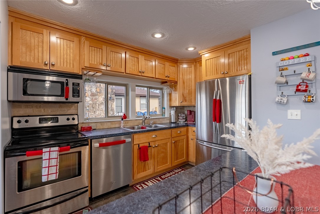 Lor Ann Of The Lake Estates - Residential