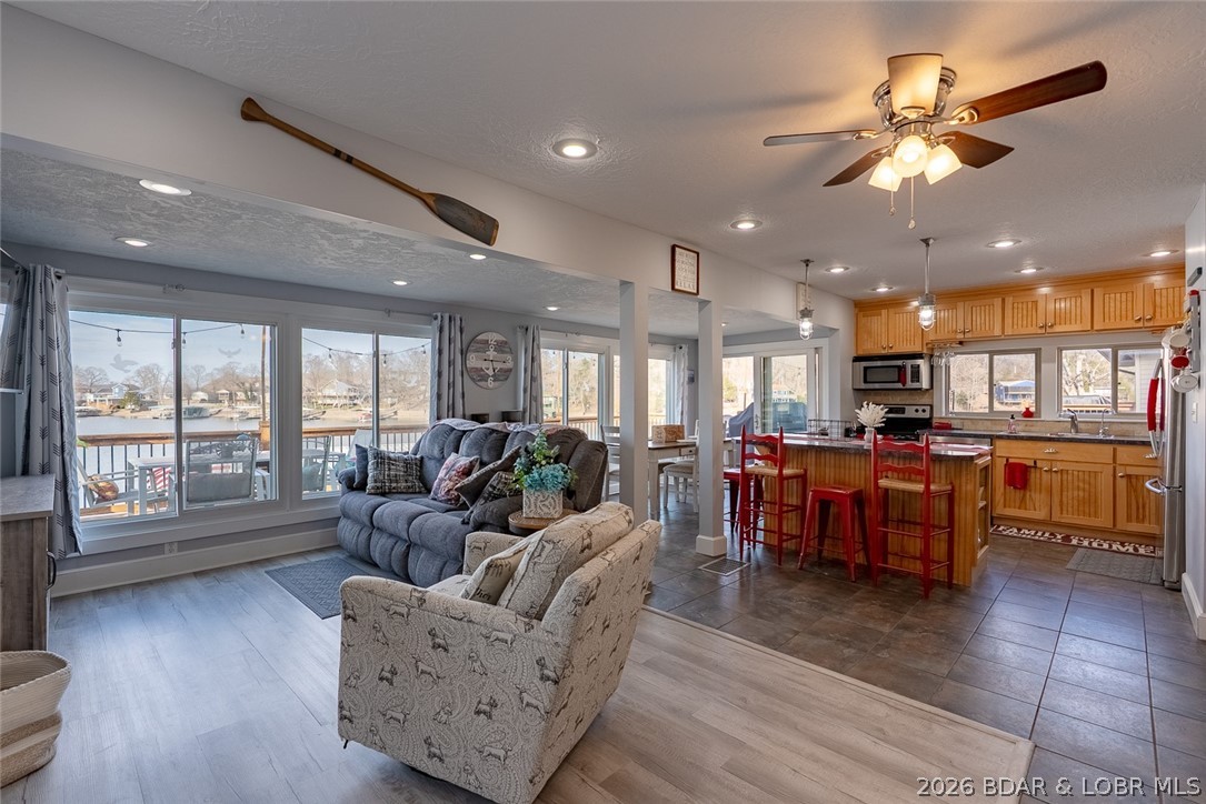 Lor Ann Of The Lake Estates - Residential