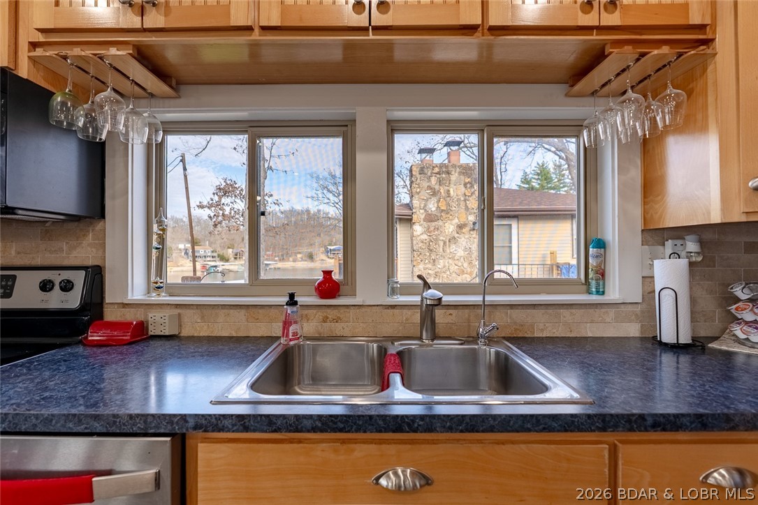 Lor Ann Of The Lake Estates - Residential