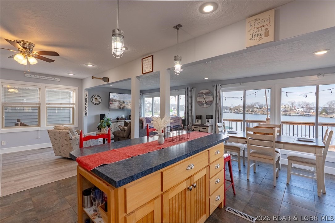 Lor Ann Of The Lake Estates - Residential