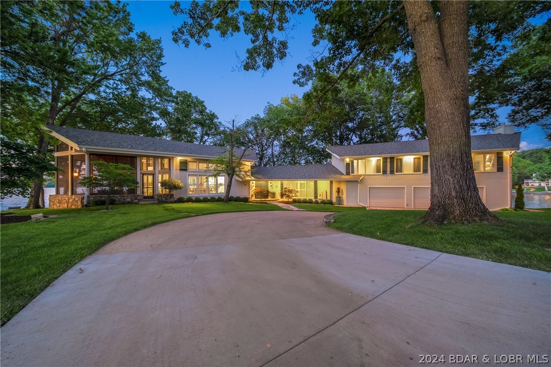 Four Seasons, Missouri 65049, United States, 5 Bedrooms Bedrooms, ,5 BathroomsBathrooms,Residential,Contingent,57178