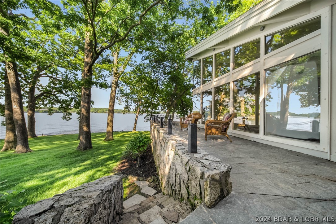 Four Seasons, Missouri 65049, United States, 5 Bedrooms Bedrooms, ,5 BathroomsBathrooms,Residential,Contingent,57178