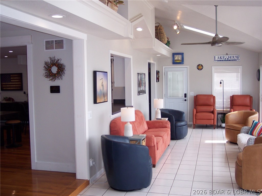 Storm Cove - Residential
