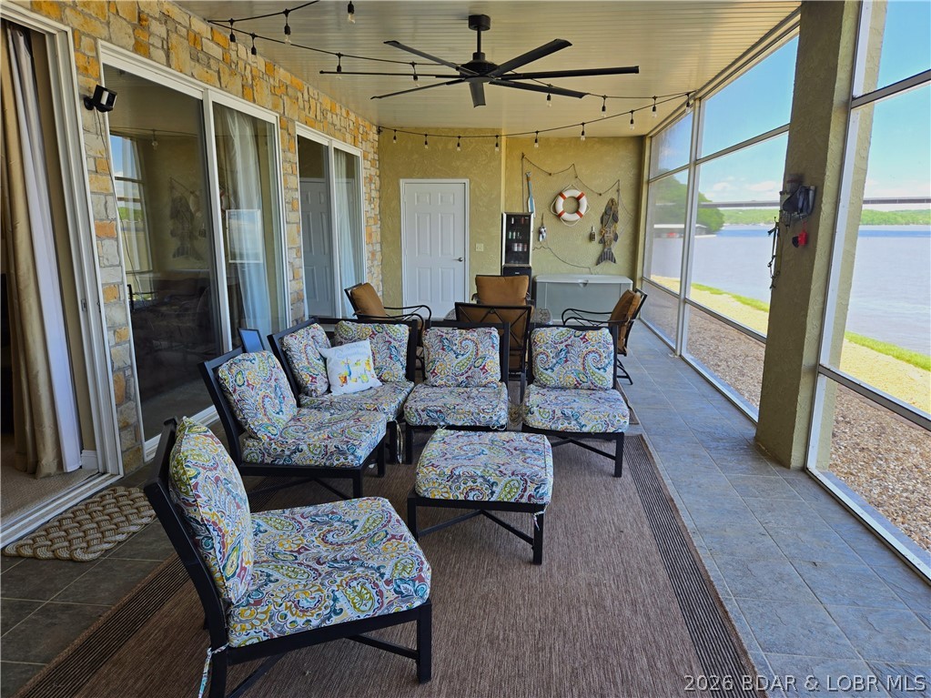 West Palms on the Lake Condo - Residential