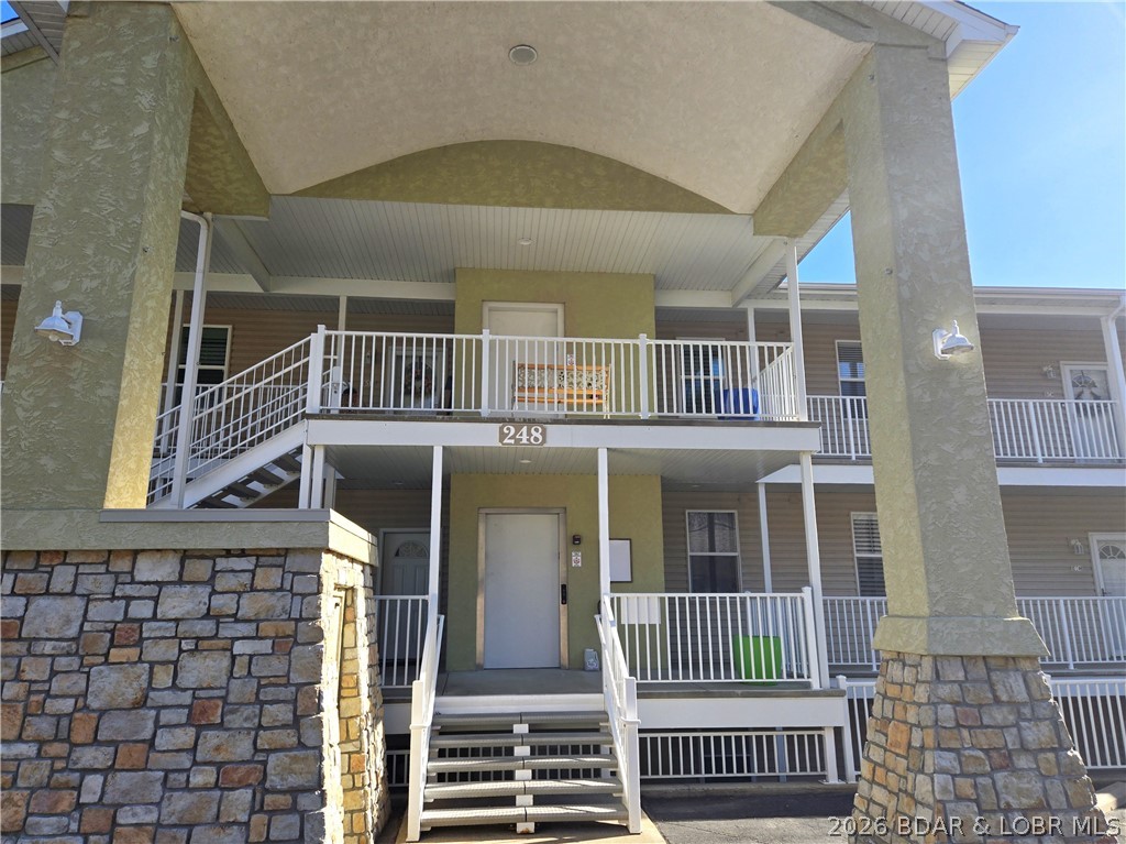 West Palms on the Lake Condo - Residential