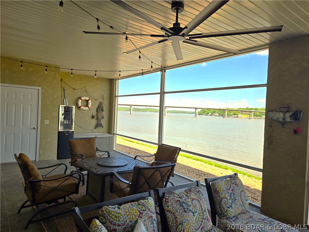 West Palms on the Lake Condo - Residential