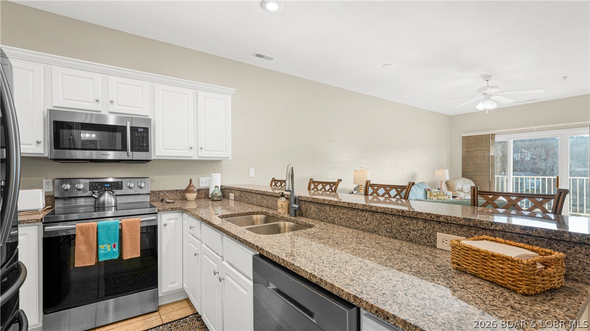 Lochhaven Condominium Subdiv - Residential