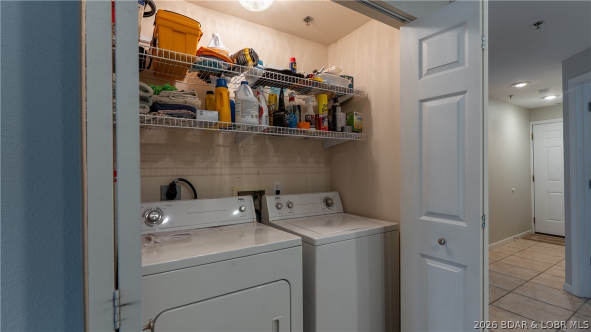 Lochhaven Condominium Subdiv - Residential