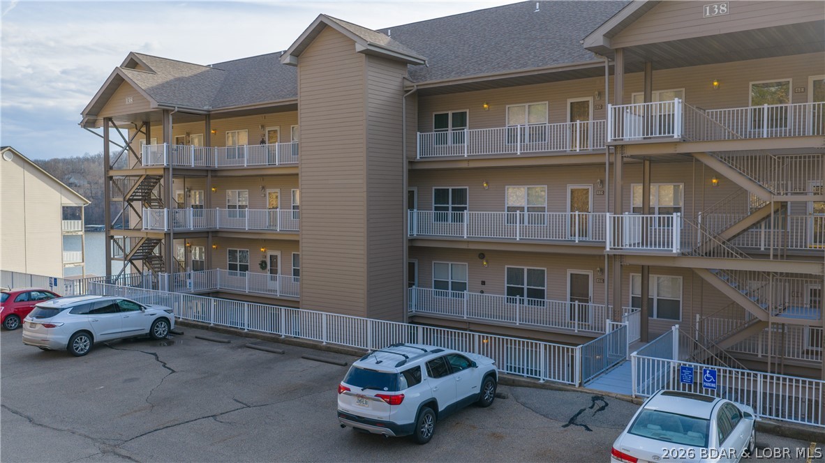 Lochhaven Condominium Subdiv - Residential