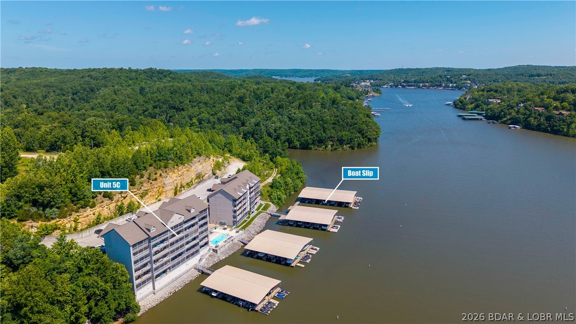 Lochhaven Condominium Subdiv - Residential